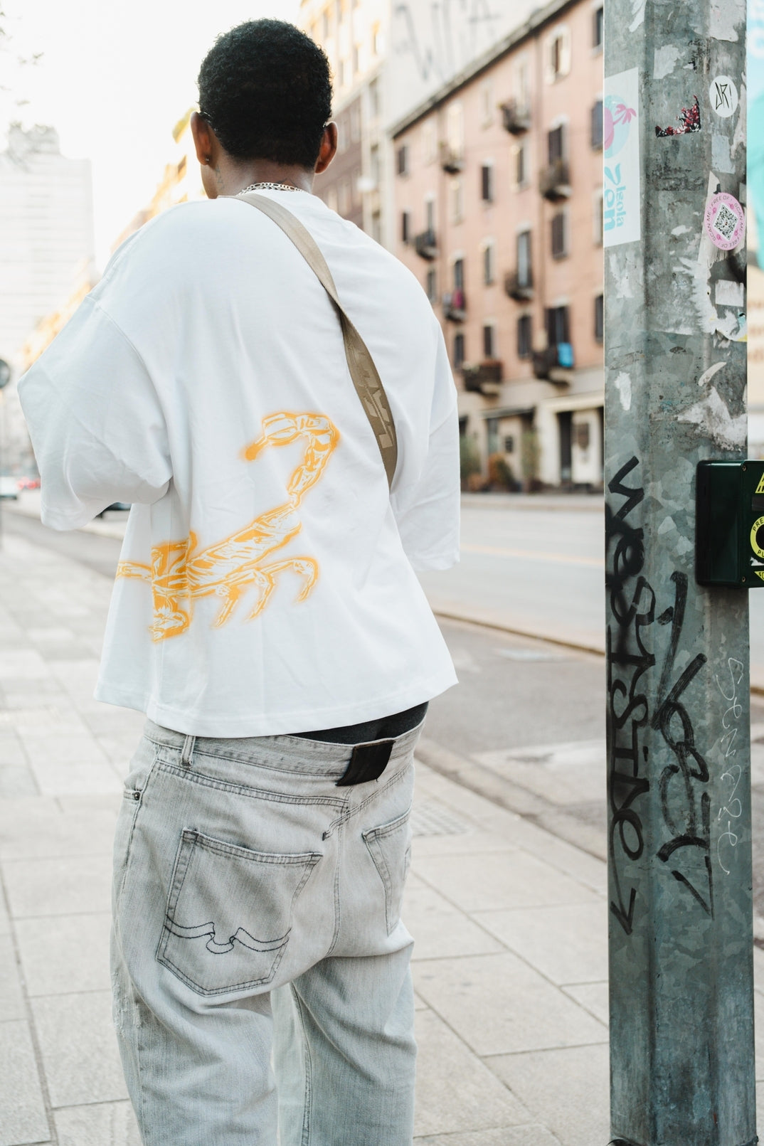 WHITE "SCORPION"🦂 BOXY FIT TEE